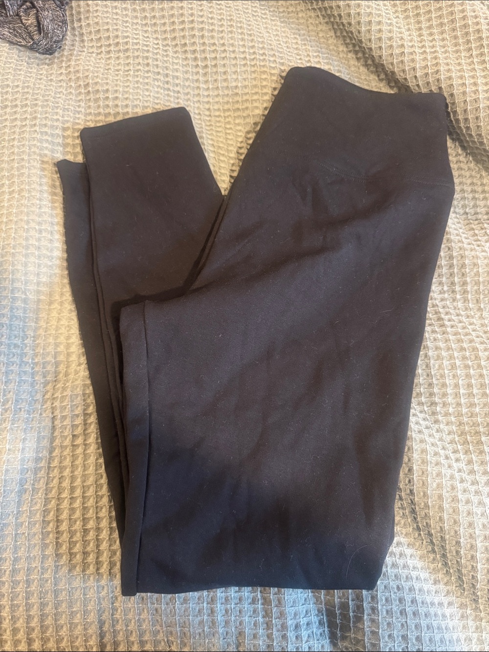 Women’s Vera Wang Fleece Black Leggings-brand new with tags! Size L